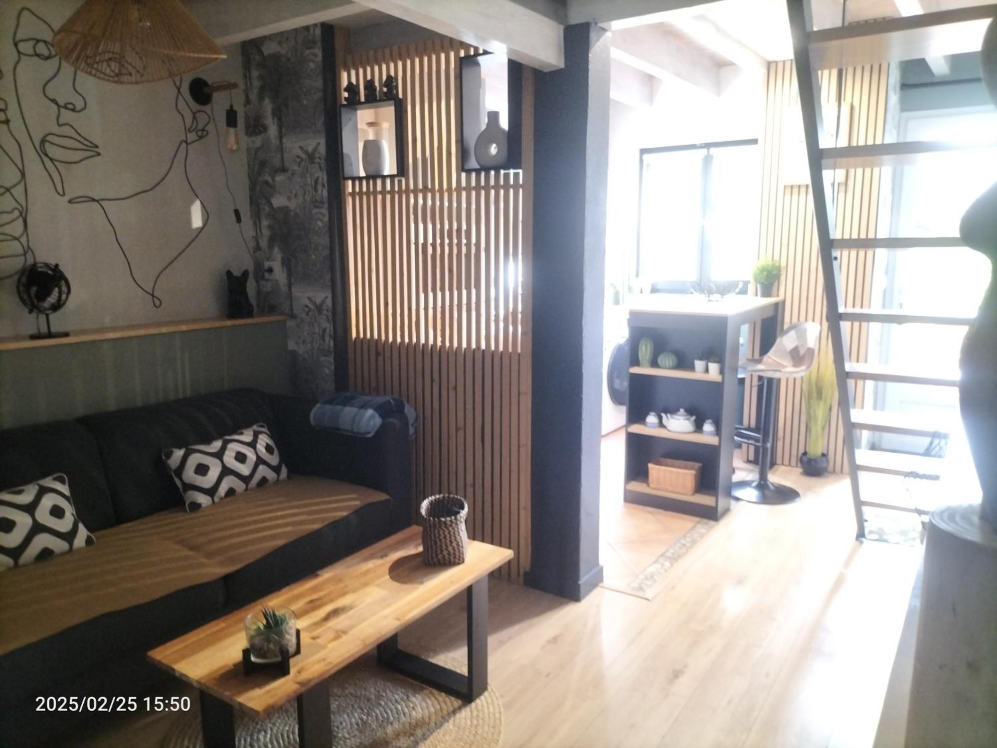 Ferienwohnung Au Bord Du Vieux Moulin Mérignac Exterior foto