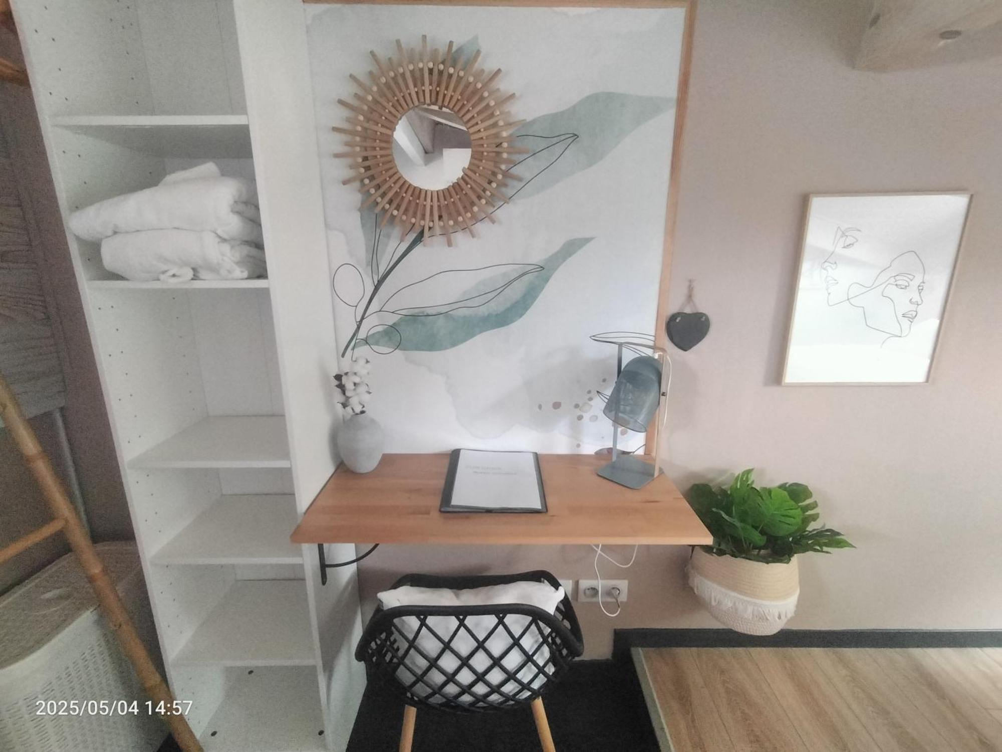 Ferienwohnung Au Bord Du Vieux Moulin Mérignac Exterior foto